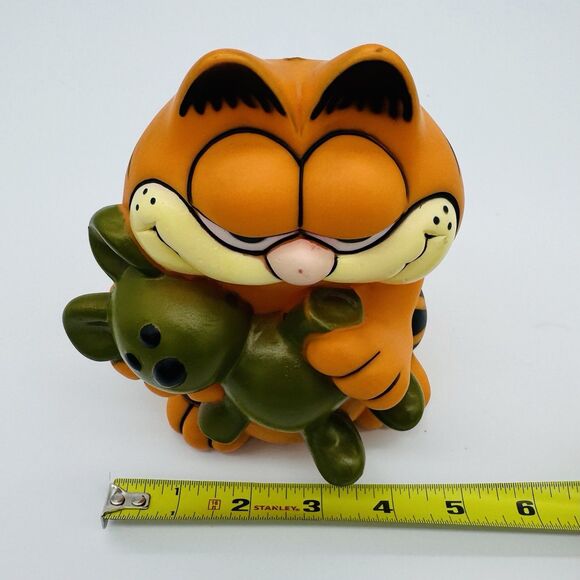 Vintage Garfield Piggy Bank 1981 80s Kats Meow 7” Retro Collectors Holding Pooky - Picture 8 of 11